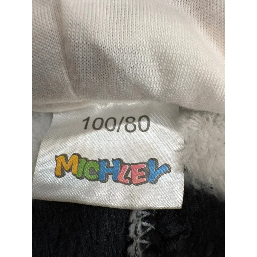 Michley see pajamas